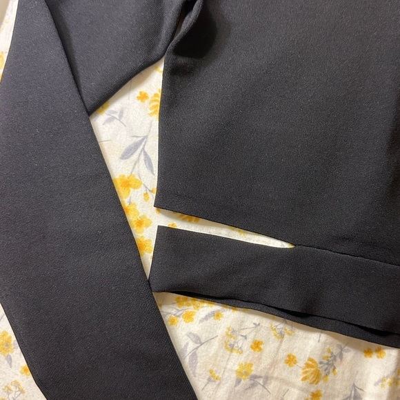 Aritzia TEN by Babaton Retrospect Sweater Small - Picture 4 of 5